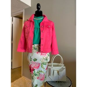 Floral midi pencil skirt above knees